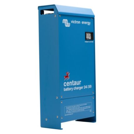 A charger that can be used anywhere in the world! This high-quality Centaur battery charger has a three-step charging characteristic as well as universal power input and can charge up to three separate batteries simultaneously. Suitable for a battery capacity between 120 and 300 Ah. Charging current 30 A.