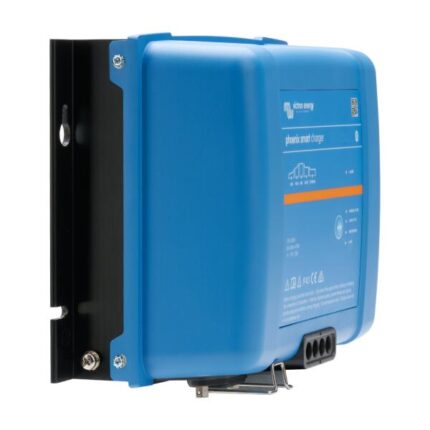 VICTRON PHOENIX SMART Charger IP43 24V / 25A / 3 outputs
