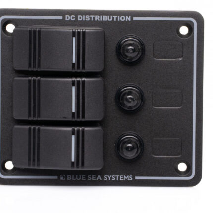 BLUE SEA Waterproof Contura Switchboard, 3-Section / black